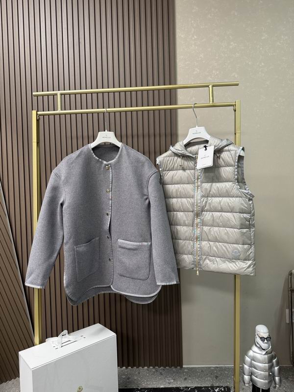 Moncler Down Jacket Wmns ID:20251123-106